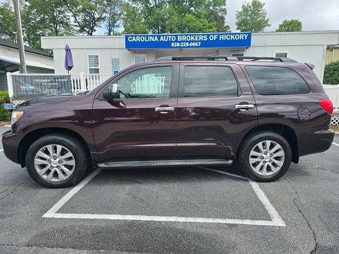 Used 2015 Toyota Sequoia Limited RWD image 3