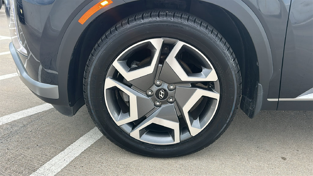 Used 2024 Hyundai Palisade SEL w/ Premium Package FWD image 7