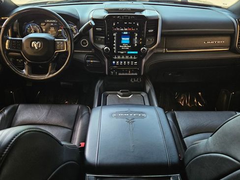 Used 2020 RAM 3500 Limited image 18