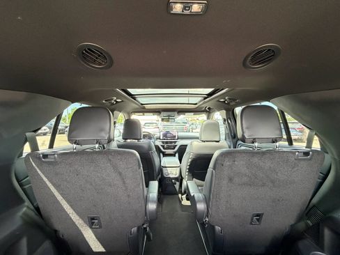 Used 2025 Ford Explorer ST AWD/4WD image 20