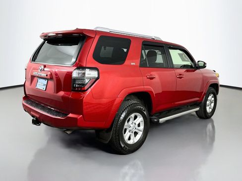 Used 2016 Toyota 4Runner 4WD image 7