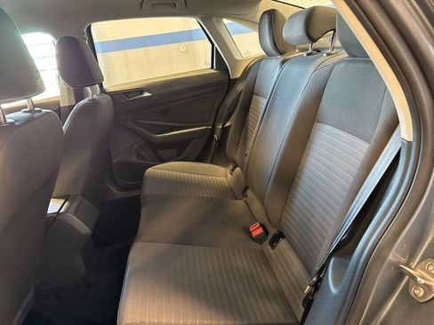 Used 2025 Volkswagen Jetta S image 25