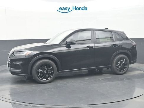 Used 2025 Honda HR-V Sport image 4