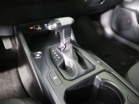 New 2025 Kia K4 LXS image 17