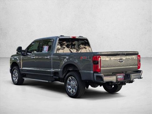 Used 2023 Ford F250 Lariat w/ Chrome Package AWD/4WD image 8