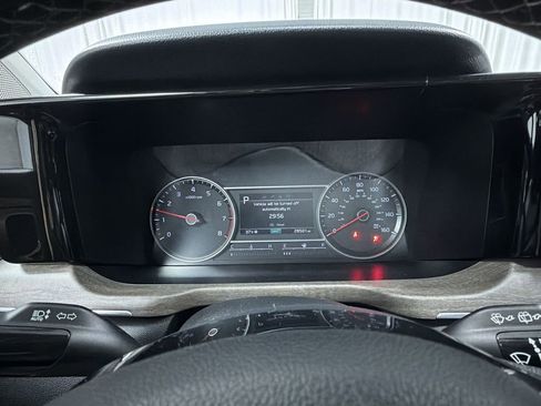 Used 2022 Kia Sorento S image 9