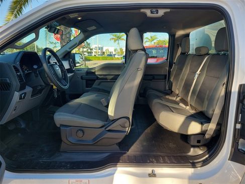 Used 2018 Ford F150 XL w/ Equipment Group 101A Mid image 7