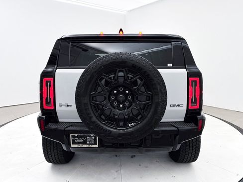 Used 2025 GMC Hummer EV 2X image 42