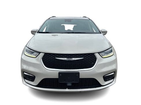 Used 2021 Chrysler Pacifica Touring-L image 13