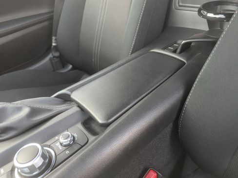 Used 2021 MAZDA MX-5 Miata RF Club image 25