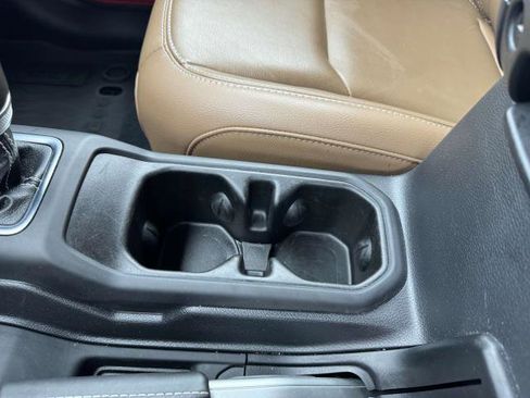 Used 2022 Jeep Wrangler Unlimited Rubicon 4xe w/ Cold Weather Group image 20