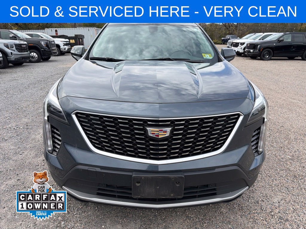 Used 2019 Cadillac XT4 Premium Luxury w/ Cold Weather Package FWD image 4