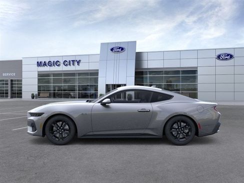 New 2026 Ford Mustang GT RWD image 3