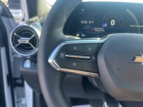 New 2026 Chevrolet Equinox LT image 19