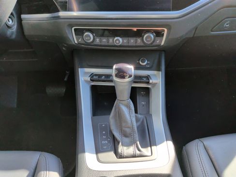 Certified 2022 Audi Q3 2.0T Premium w/ Convenience Package image 30