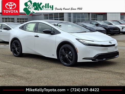 New 2026 Toyota Prius AWD image 1