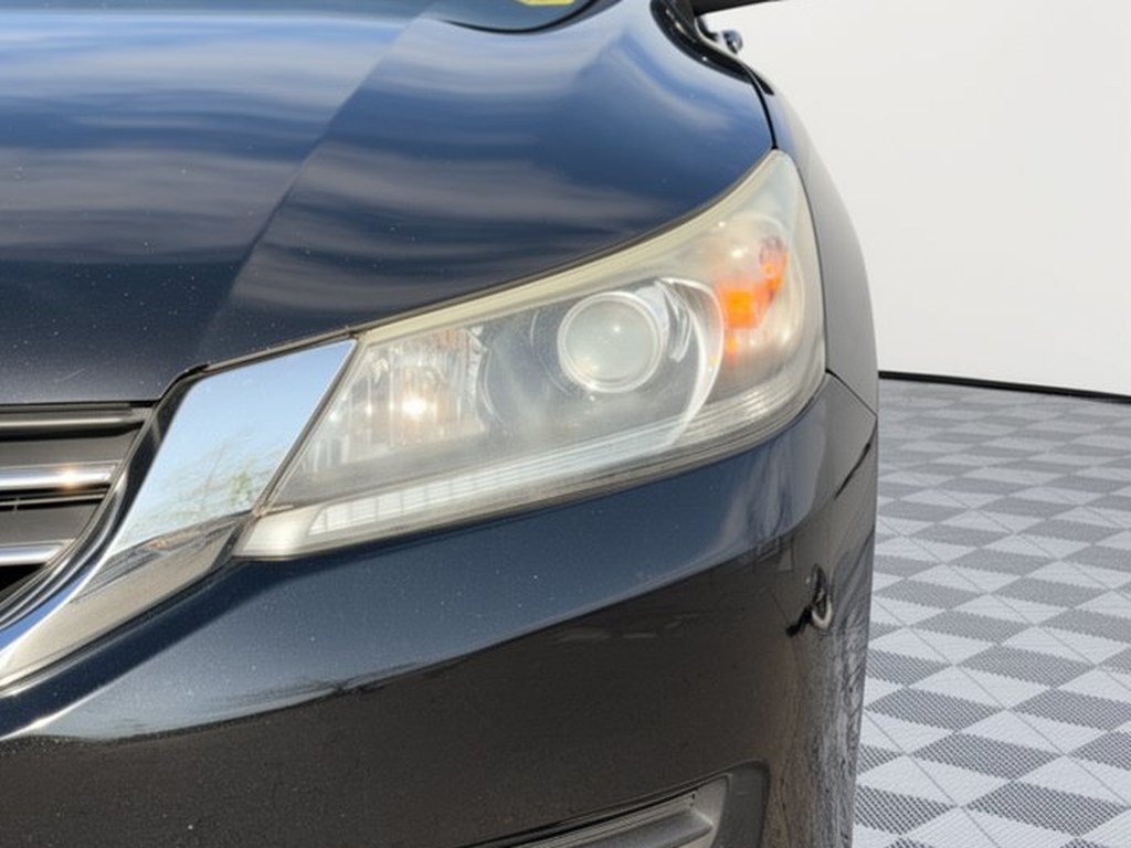 Used 2014 Honda Accord LX image 12