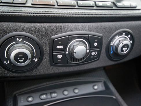 Used 2008 BMW M Roadster w/ Premium Pkg image 41