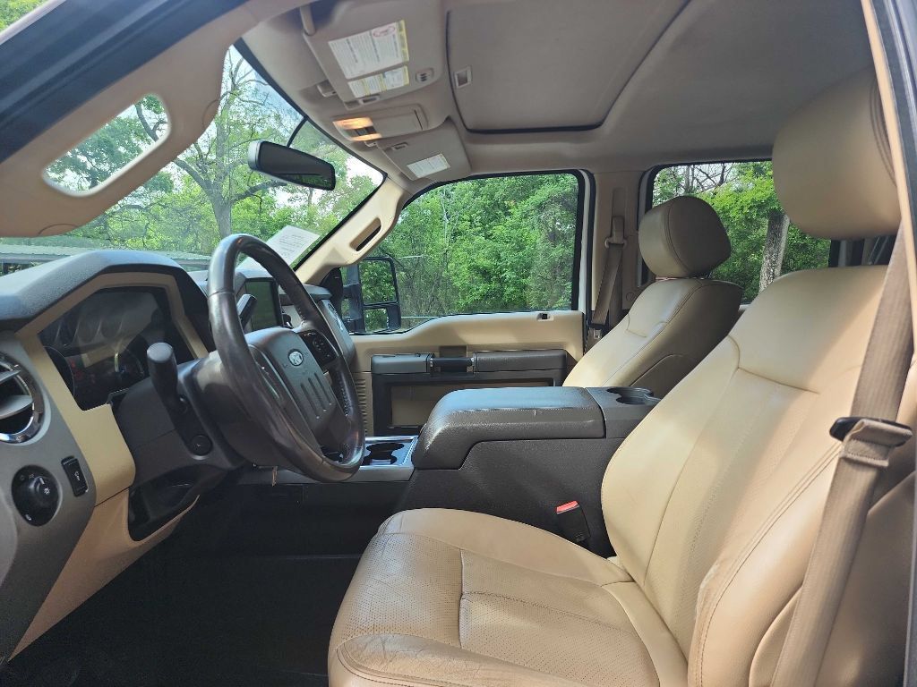 Used 2016 Ford F350 Lariat w/ Lariat Ultimate Package AWD/4WD image 24
