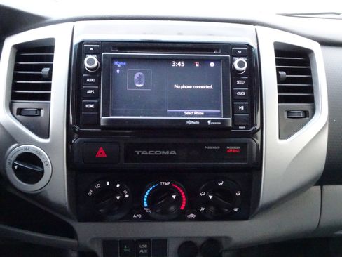 Used 2015 Toyota Tacoma 4x4 Double Cab image 18