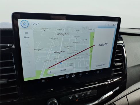 Used 2024 Ford Transit 350 XLT image 19