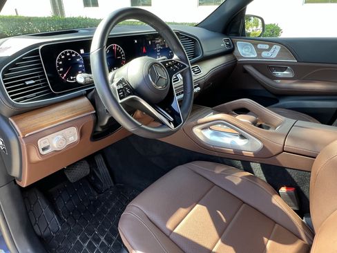 Used 2026 Mercedes-Benz GLE 450e 4MATIC image 17