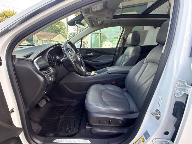 Used 2019 Buick Envision Premium AWD/4WD image 11