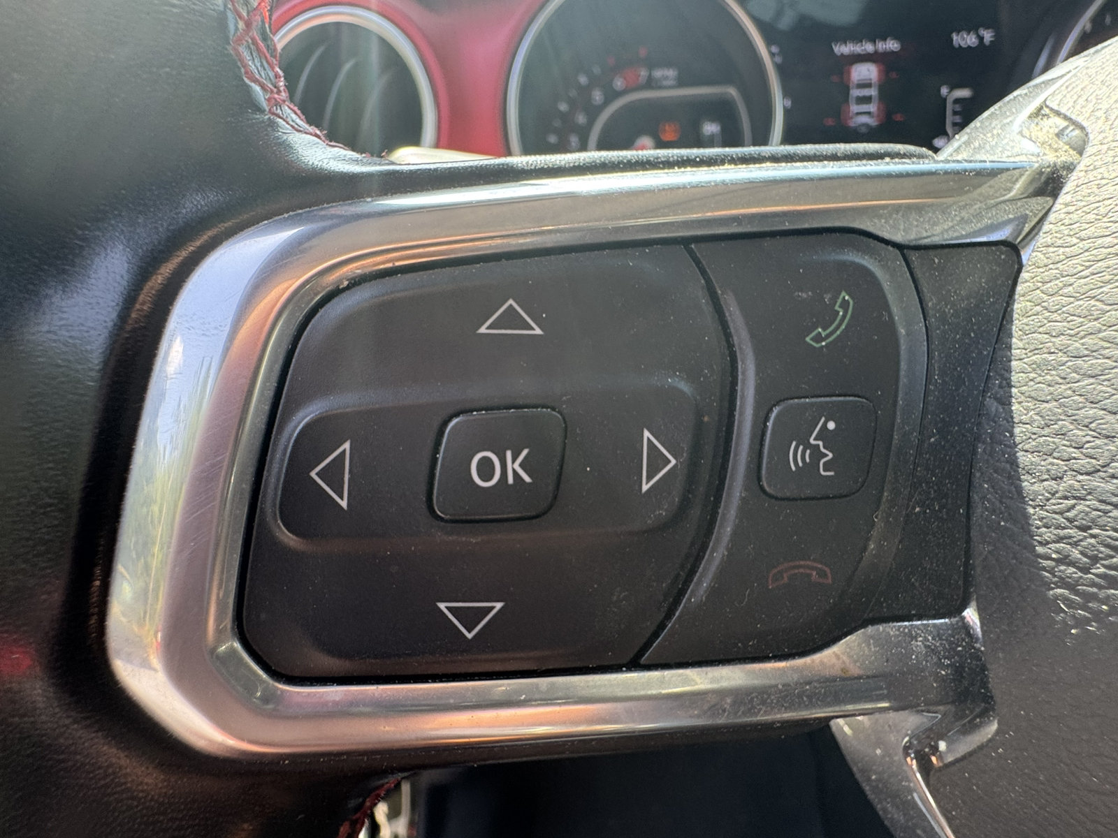 Used 2022 Jeep Wrangler Unlimited Rubicon AWD/4WD image 31