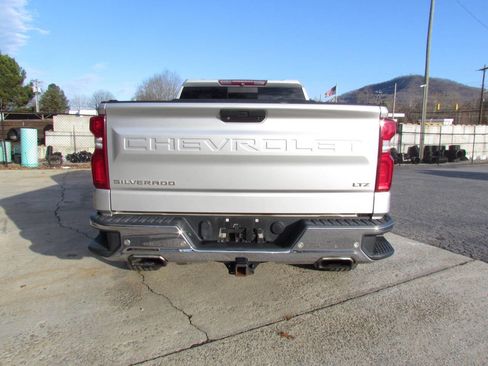 Used 2019 Chevrolet Silverado 1500 LTZ w/ LTZ Plus Package image 6