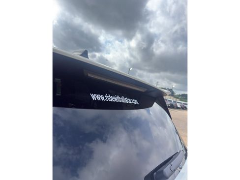 New 2026 Ford Explorer Platinum image 13