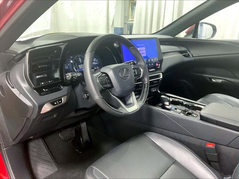 Used 2025 Lexus RX 350 Premium image 8