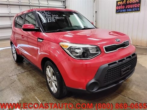 Used 2015 Kia Soul + FWD image 1