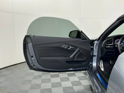 Certified 2024 BMW Z4 M40i w/ Premium Package RWD image 17