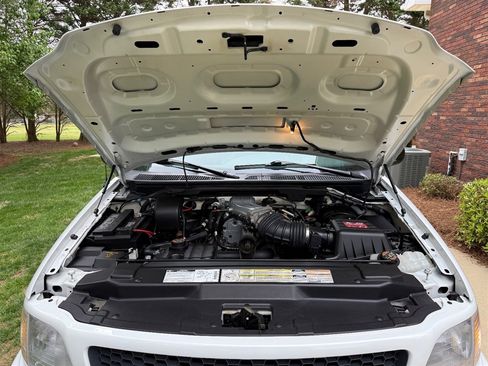 Used 1999 Ford F150 Lightning image 79