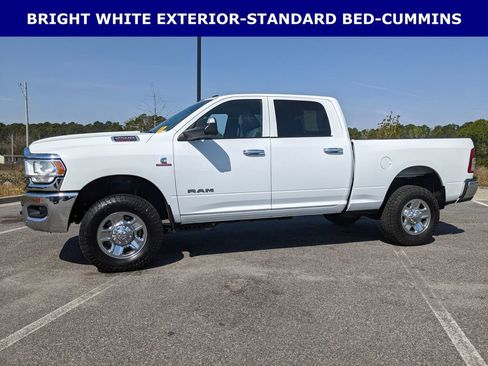 Certified 2022 RAM 2500 Tradesman w/ Chrome Appearance Group image 5