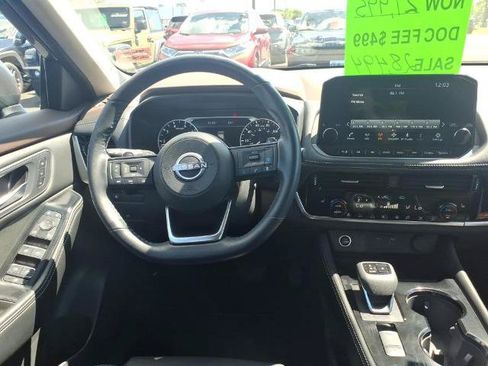 Certified 2023 Nissan Rogue SL w/ SL Premium Package AWD/4WD image 9