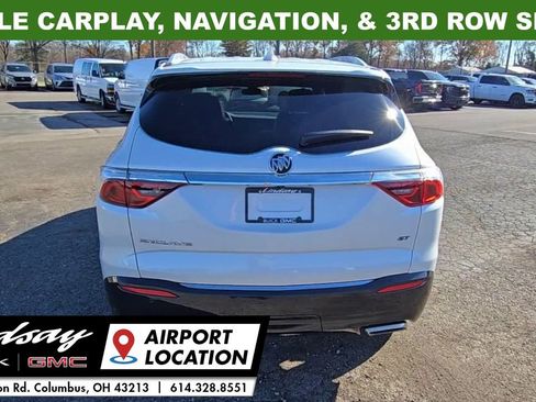 Used 2022 Buick Enclave Essence w/ Experience Buick Package image 7
