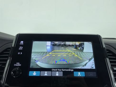 Used 2023 Honda Odyssey Elite image 22