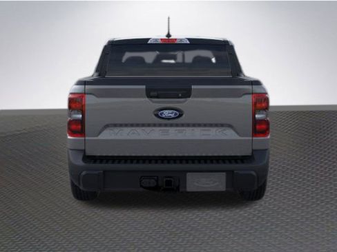 New 2026 Ford Maverick Lariat w/ Black Appearance Package image 5