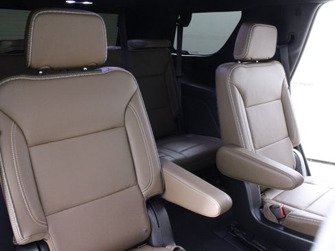 Used 2023 Chevrolet Tahoe High Country w/ Premium Package 2 image 16