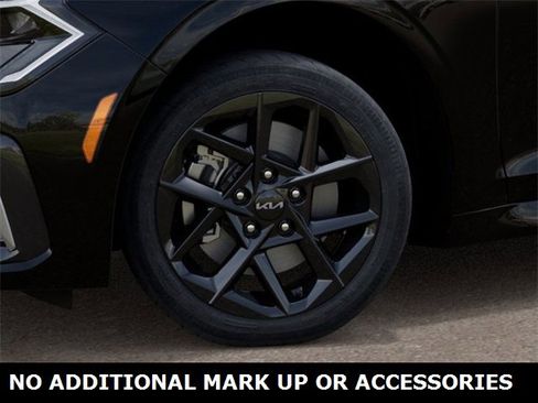 New 2026 Kia K5 LXS image 9