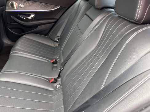 Used 2021 Mercedes-Benz E 350 4MATIC Sedan image 13