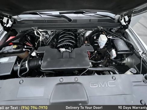 Used 2015 GMC Yukon XL Denali w/ Premium Package image 12