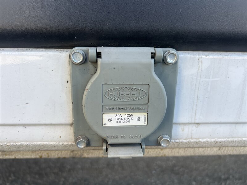 Used 2025 RAM ProMaster 3500 w/ Convenience Group FWD image 15