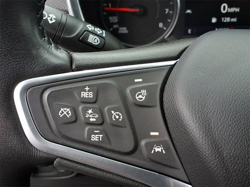 Used 2022 Chevrolet Equinox Premier image 21