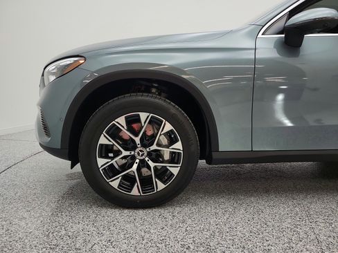 Used 2026 Mercedes-Benz GLC 350e 4MATIC image 22