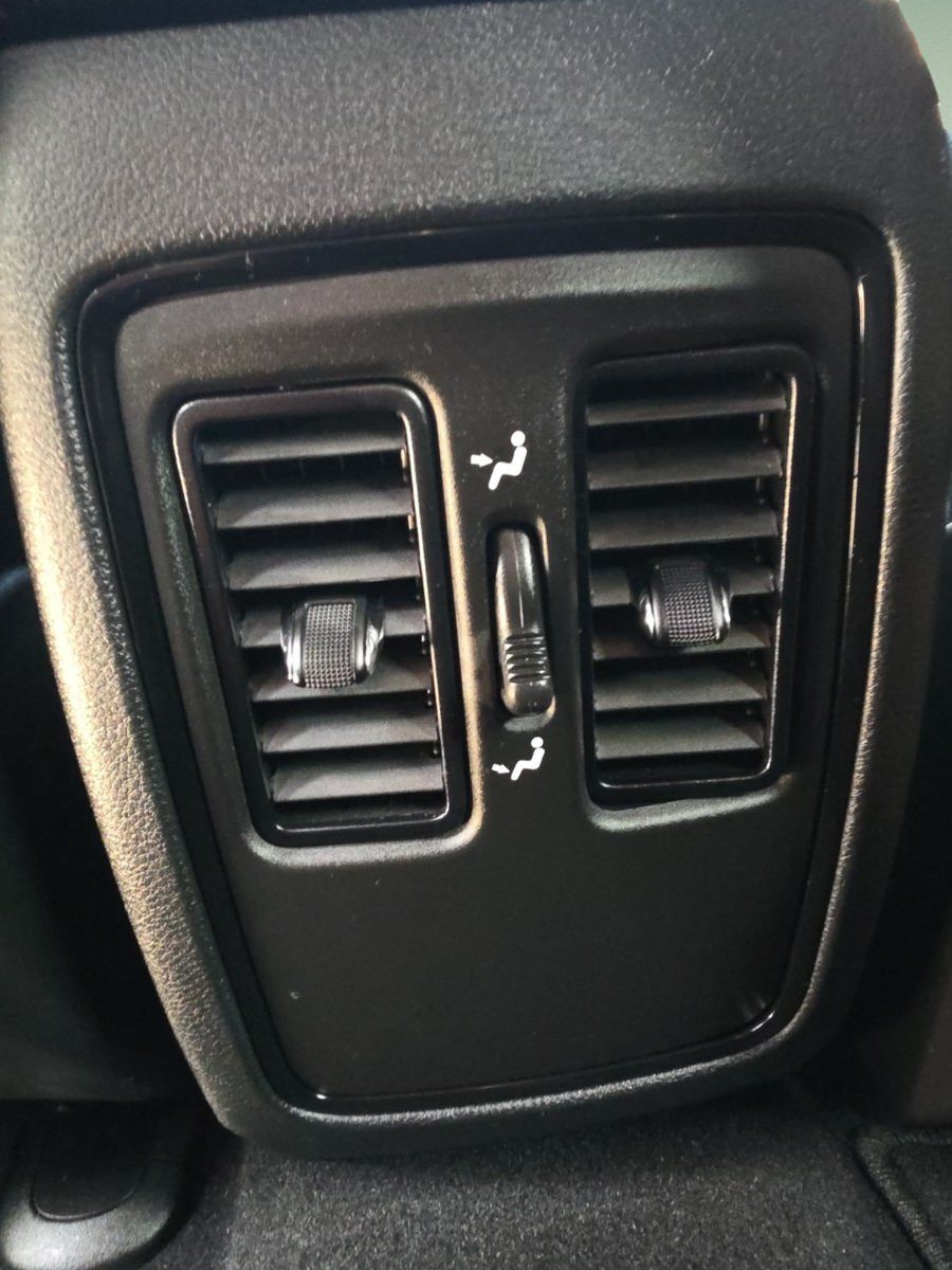 Used 2024 Dodge Durango GT AWD/4WD image 17