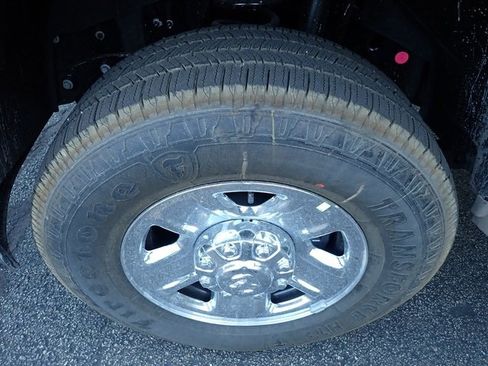 New 2026 RAM 3500 Tradesman image 11