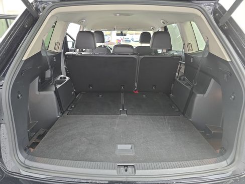 Certified 2023 Volkswagen Atlas SE image 13