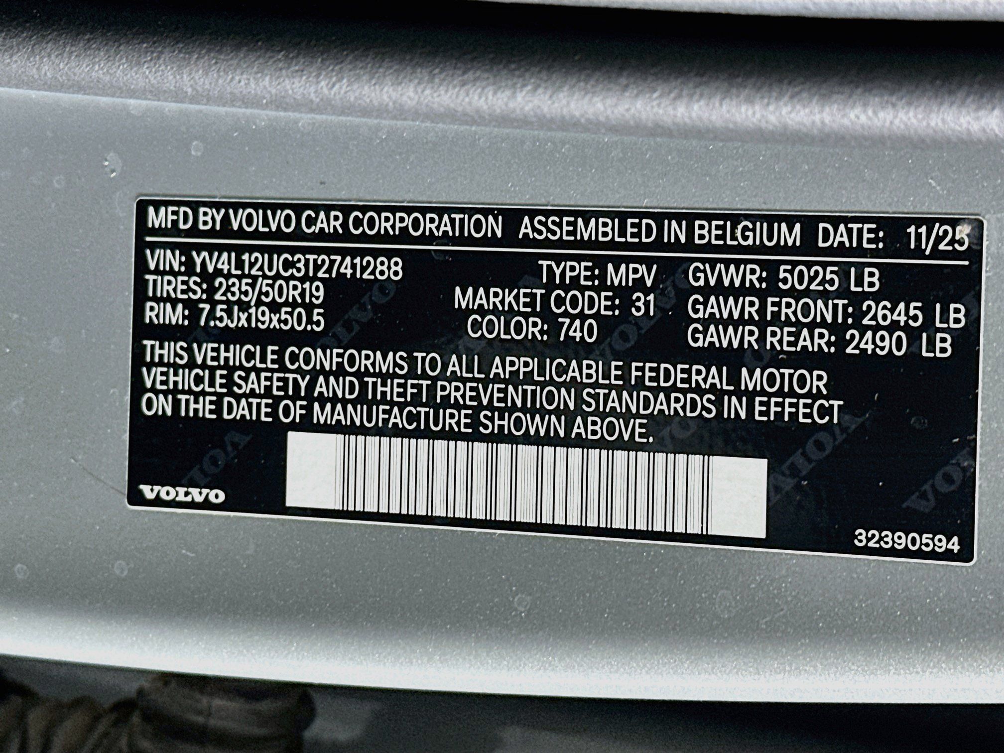 Used 2026 Volvo XC40 B5 Plus AWD/4WD image 12